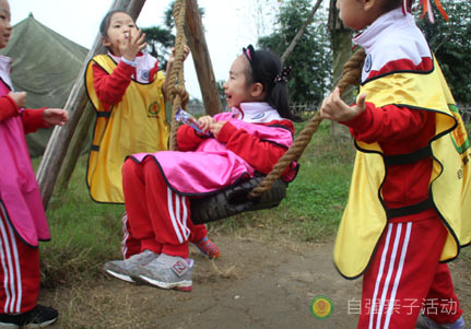 農(nóng)場親子活動-蕩秋千
