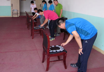 學(xué)校學(xué)生拓展訓(xùn)練