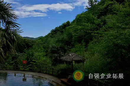 山涯營(yíng)戶(hù)外體驗(yàn)公園