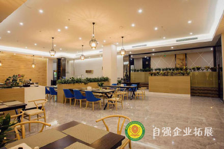 成都周邊軍訓拓展團建基地
