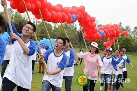 大型主題團建--龍舞天下拓
